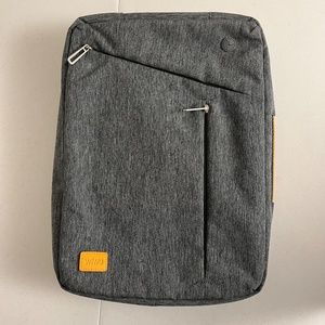 WiWU Convertible Laptop Case Backpack Bag 17" X 12" Removable Straps Gray